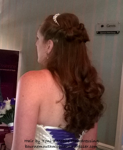 Bridal Hair by Toni, mobile hairdresser in Bournemouth, Poole, Christchurch, Broadstone, Corfe Mullen and more.