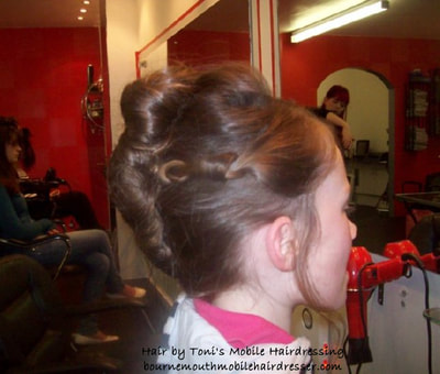 Girls hair styling by Toni, mobile hairdresser in bournemouth, poole, christchurch and surrounding areas