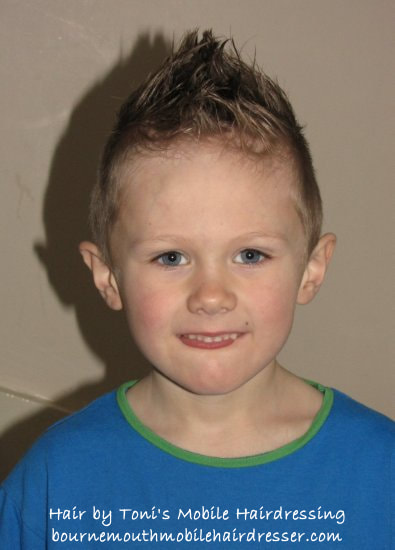 Boys hair cut by Toni, mobile hairdresser in wimborne, poole, ferndown and surrounding areas