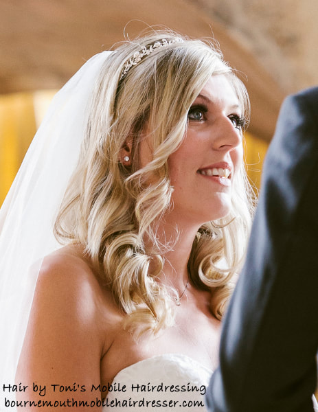 Bridal Hair by Toni, mobile hairdresser in Bournemouth, Poole, Christchurch, Ferndown, Wimborne and more.